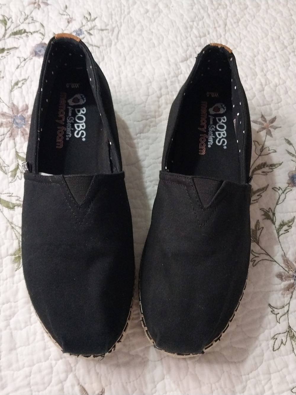Skechers BOBS Women's Black Slip-On Casual Shoes Breathe Fabric Size W8.5